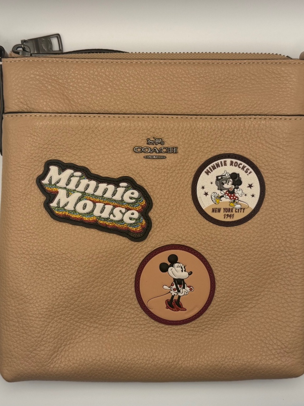 Disney X Coach Minnie Mouse Kitt Messenger Crossbody With Patches Tan